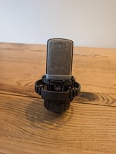 AKG C214 Large-Diaphragm