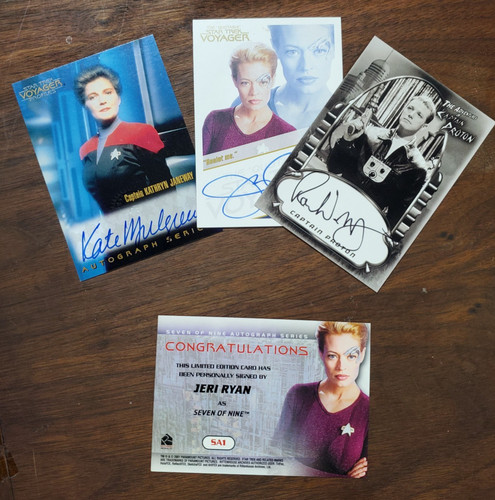 Original star trek voyager - original,