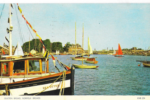 Postcard norfolk broads view - -,