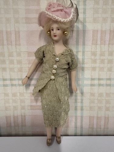 Artisan dolls house miniature - artisan,