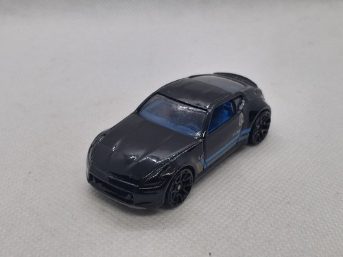 Hot wheels nissan 370z - hot,