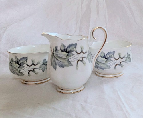 Vintage royal albert - royal,