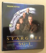 STARGATE SG-1 PREMIERE EDITION TRADING CARDS BINDER (RITTENHOUSE) PRE-OWNED/USED