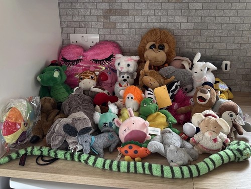 Job lot soft plush cuddly - lot,