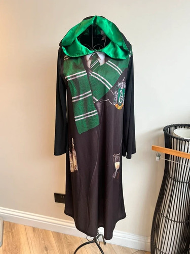 Harry potter slytherin hooded - harry,
