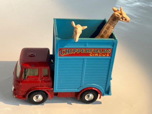Corgi bedford tractor unit - tractor,