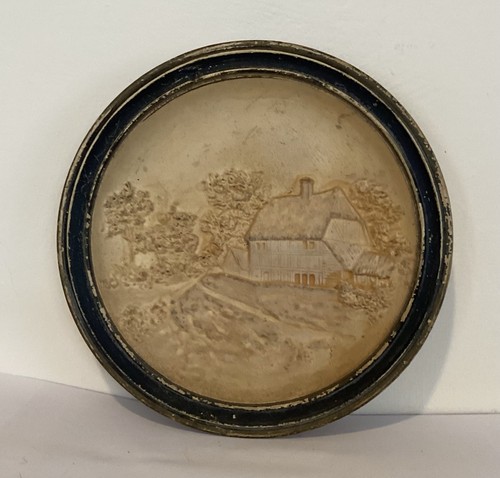Vintage chalkware relief - 3d,