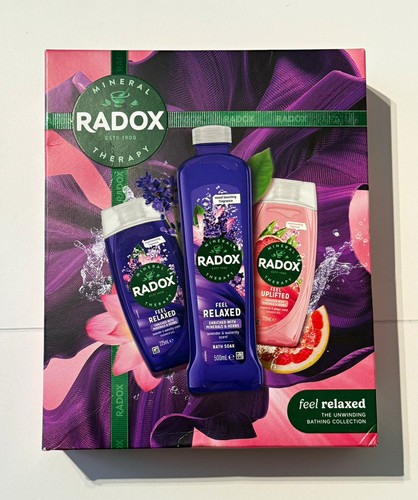 Radox feel relaxed bath gift - radox,