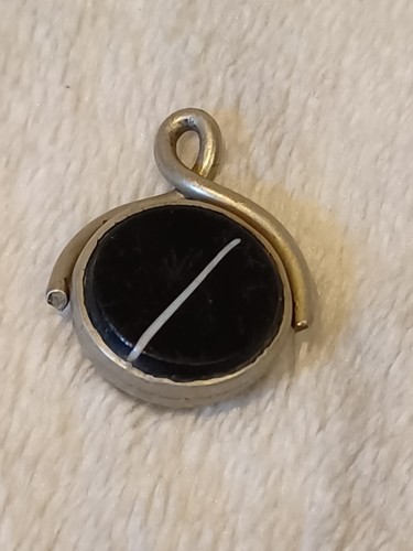 White silver metal spinning - white,
