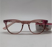 Foster Grant Gloss Reading