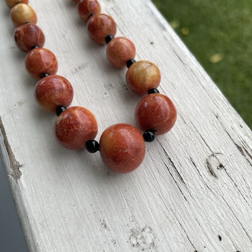 Natural coral vintage - coral,