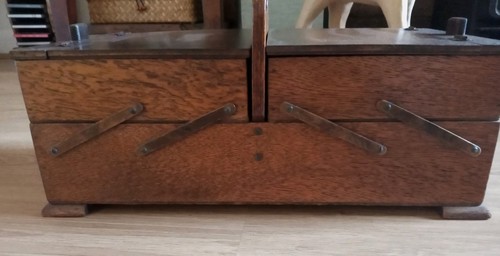 Wooden cantilever sewing box - cantilever,