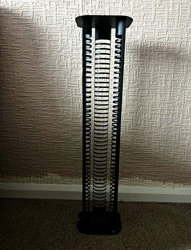 Black metal freestanding - metal,
