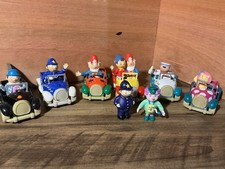 Vintage Noddy & Big Ears In Toyland Corgi 5  Cars 9 Figures  Milkman Policeman