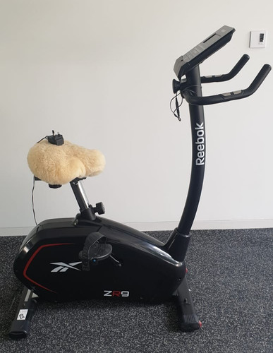 Exercise bike reebok zr9 - reebok,