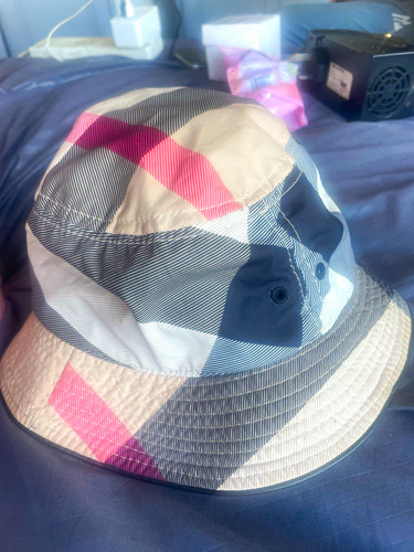 Burberry bucket hat - burberry, check