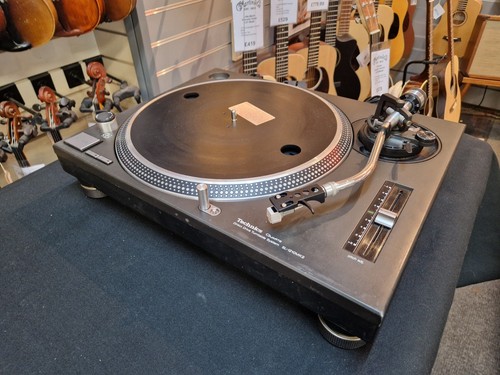 Technics 1210 mk2 turntable - technics,