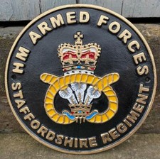 STAFFORDSHIRE REGIMENT - Painted Cast Iron Wall Sign - HM ARMED FORCES - 24cm