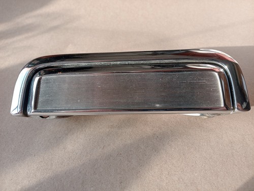 Door handle exterior left - exterior,