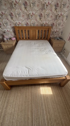 Solid oak bed - solid, 6”