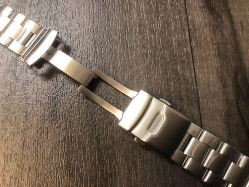 22mm oyster stainless steel - stainless,