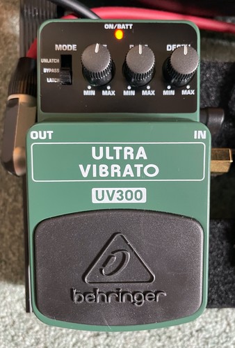 Behringer uv300 ultra vibrato - uv300,