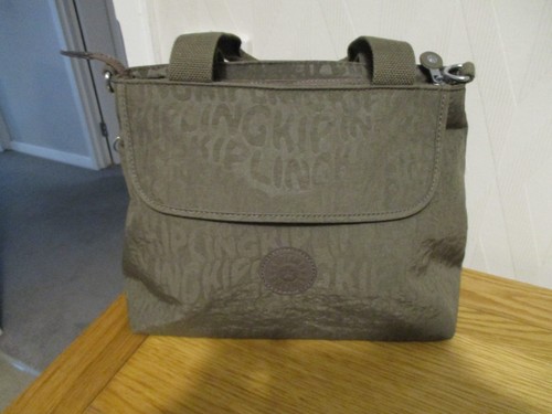 New kipling bag - new,