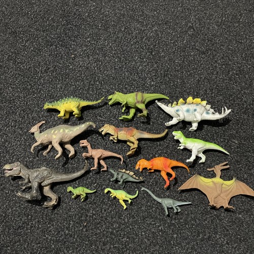 Assortment plastic - 15,