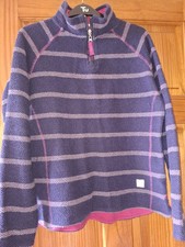 Ladies Weird Fish Macaroni Top
