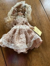 Regency Fine Arts Isabella