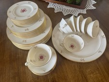 LENOX Rhodora P-471 40 Piece