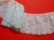 Quality White Gathered Broderie Anglaise Lace Trim 4"/10cm PER METRE