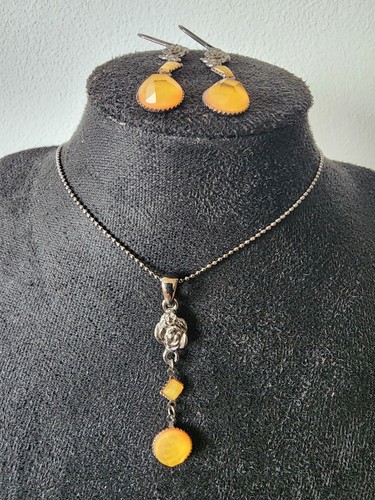 Vintage matching jewellery - vintage,