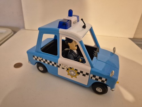 Postman pat selby police - selby,