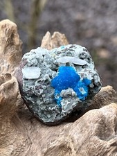 Cavansite Flower on Heulandite