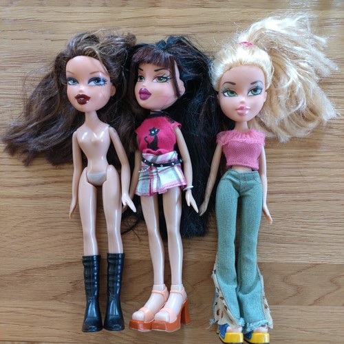 Bratz doll bundle 3 - bratz, x