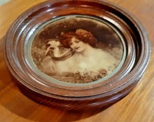  ANTIQUE FRANZ HANFSTAENGL CRYSTOLEUM IN A RARE CIRCULAR CANADIAN PINE FRAME 