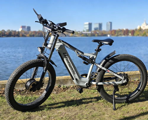 Ebike off road - ebike, tyre
