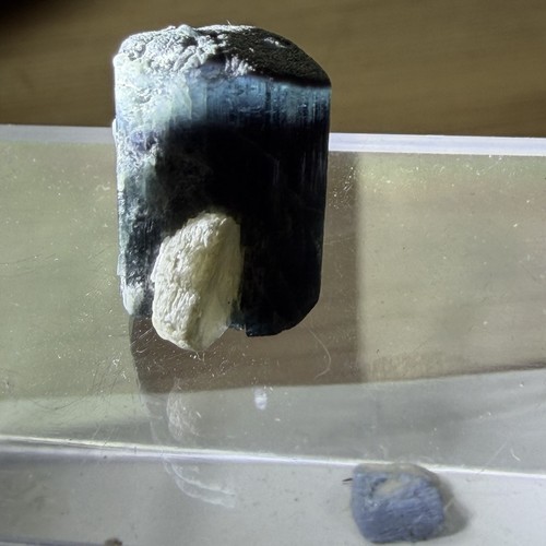 Blue cap tourmaline dara pech - blue,