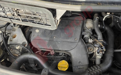 Renault trafic vivaro - renault,