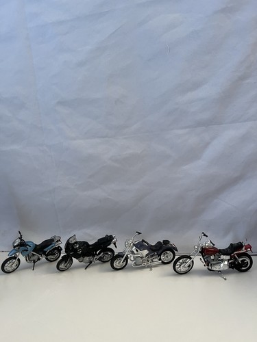 Maisto model motorbikes 4 - x,