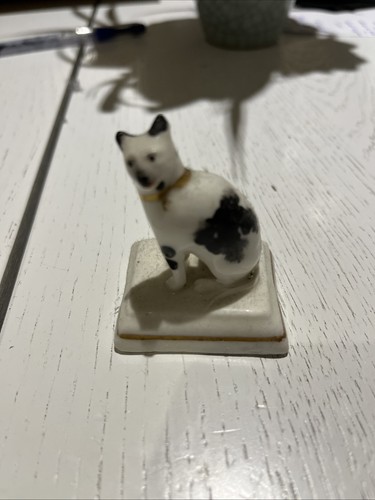 Vintage china cat - vintage,