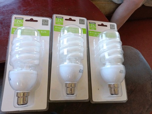 Wicks 24watt spiral bulb 3 - 24watt.,