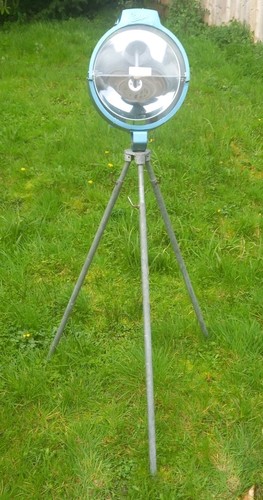 Bullfinch propane gas tripod - gas,