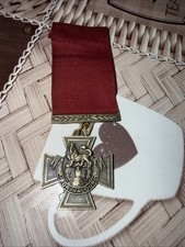 Full Size Replica Victoria