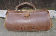 Vintage leather gladstone - leather,
