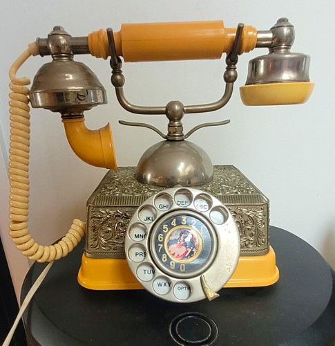 Vintage retro corded rotary - vintage/retro,