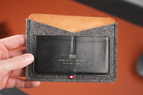 Hardgraft leather passport