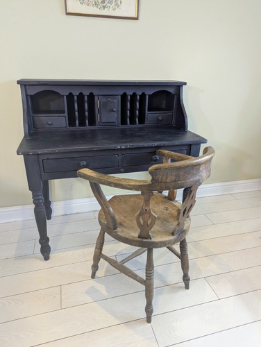 Antique captain chair - antique, bow