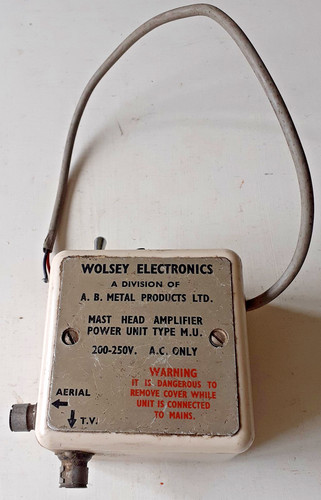 Mast head amplifier power unit - mast,